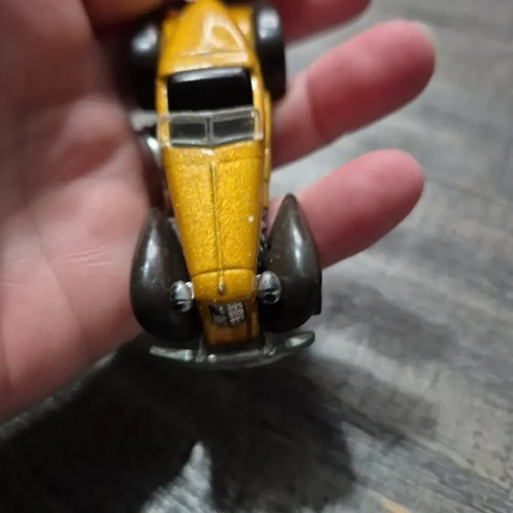 Vintage Mattel Hot Wheels Auburn 852 1978 Gold 2 Door Coupe Malaysia White Walls
